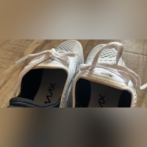 Women’s white air max 270 - Picture 4 of 7